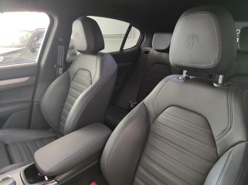 ALFA ROMEO Stelvio - Stelvio 2.0 Turbo 280 CV AT8 Q4 Veloce
