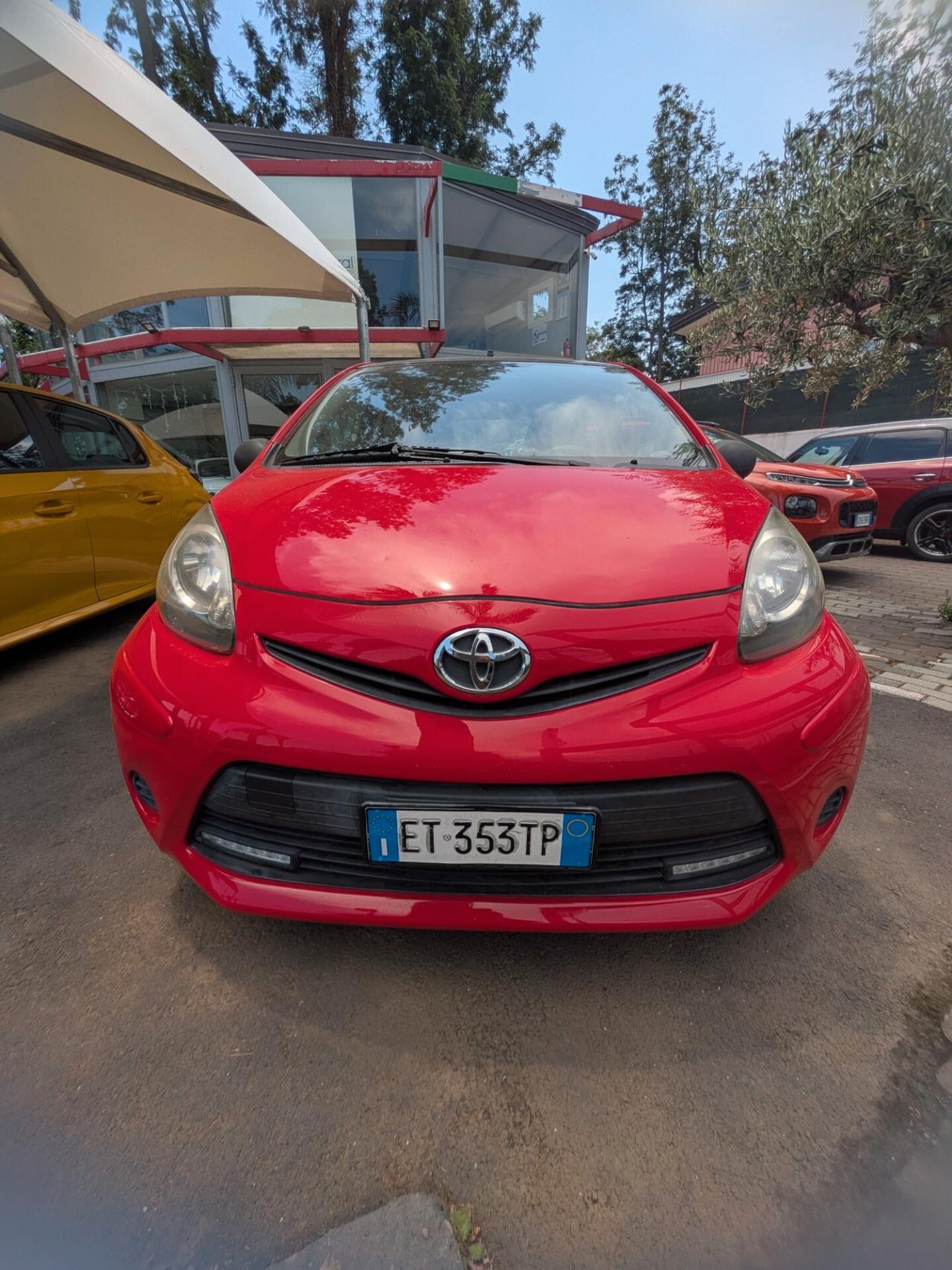 Toyota Aygo 1.0 12V VVT-i 5 porte Active Connect