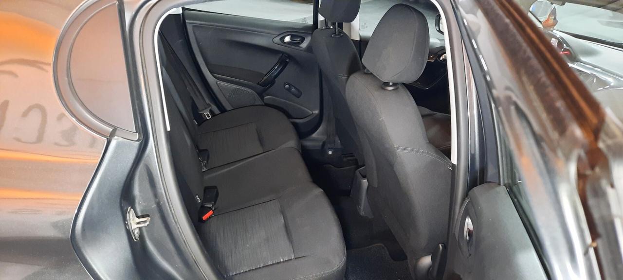 Peugeot 208 1.2 VTi 82 CV 5 porte Access