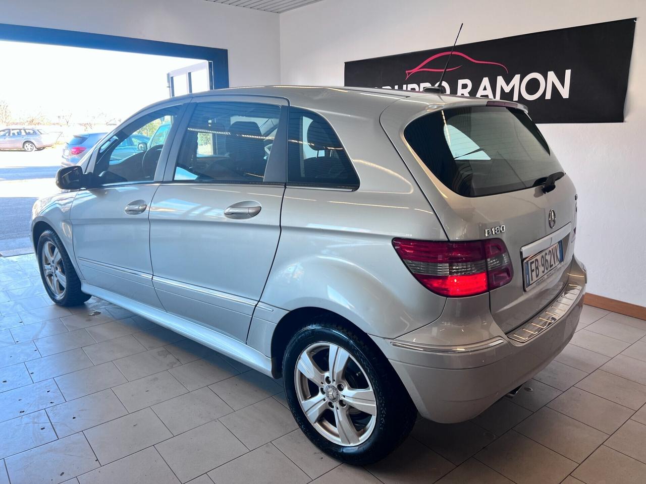 Mercedes-benz B 180 2.0 cdi Premium