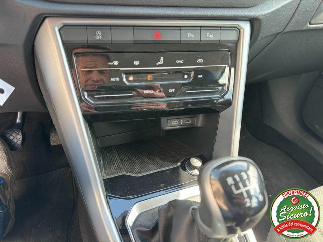VOLKSWAGEN T-Roc 1.0 TSI Life Virtual+Clima Bi_Zona Km 24.000