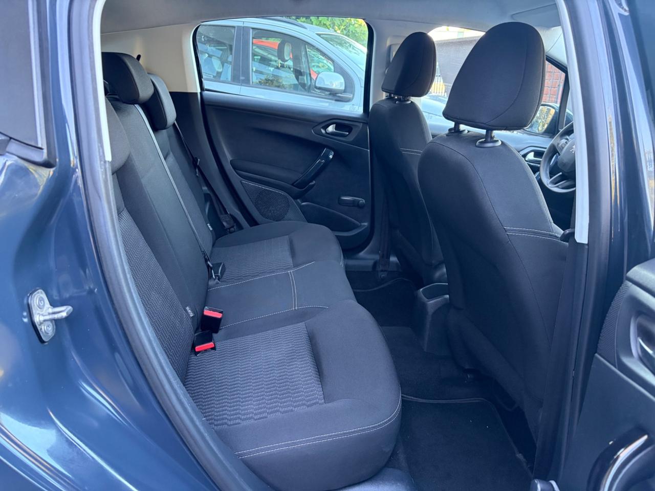 Peugeot 208 PureTech 68 5 porte Access