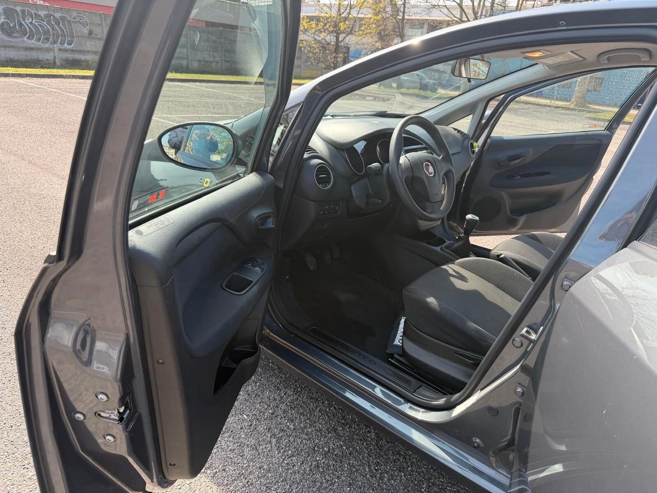 Fiat Punto 1.3 MJT II 75 CV 5 porte Lounge