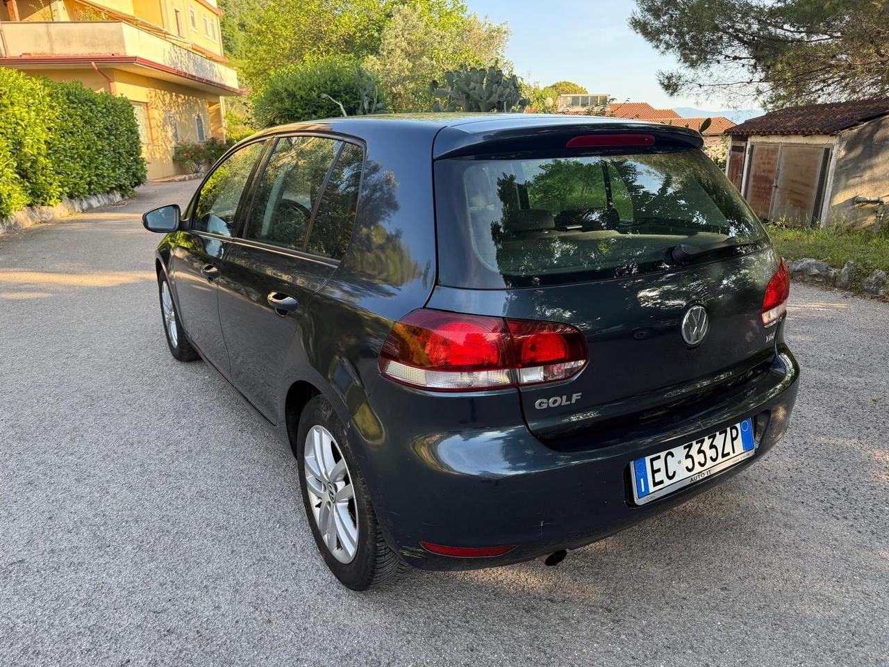 Volkswagen Golf 1.6 TDI DPF 5p. Highline