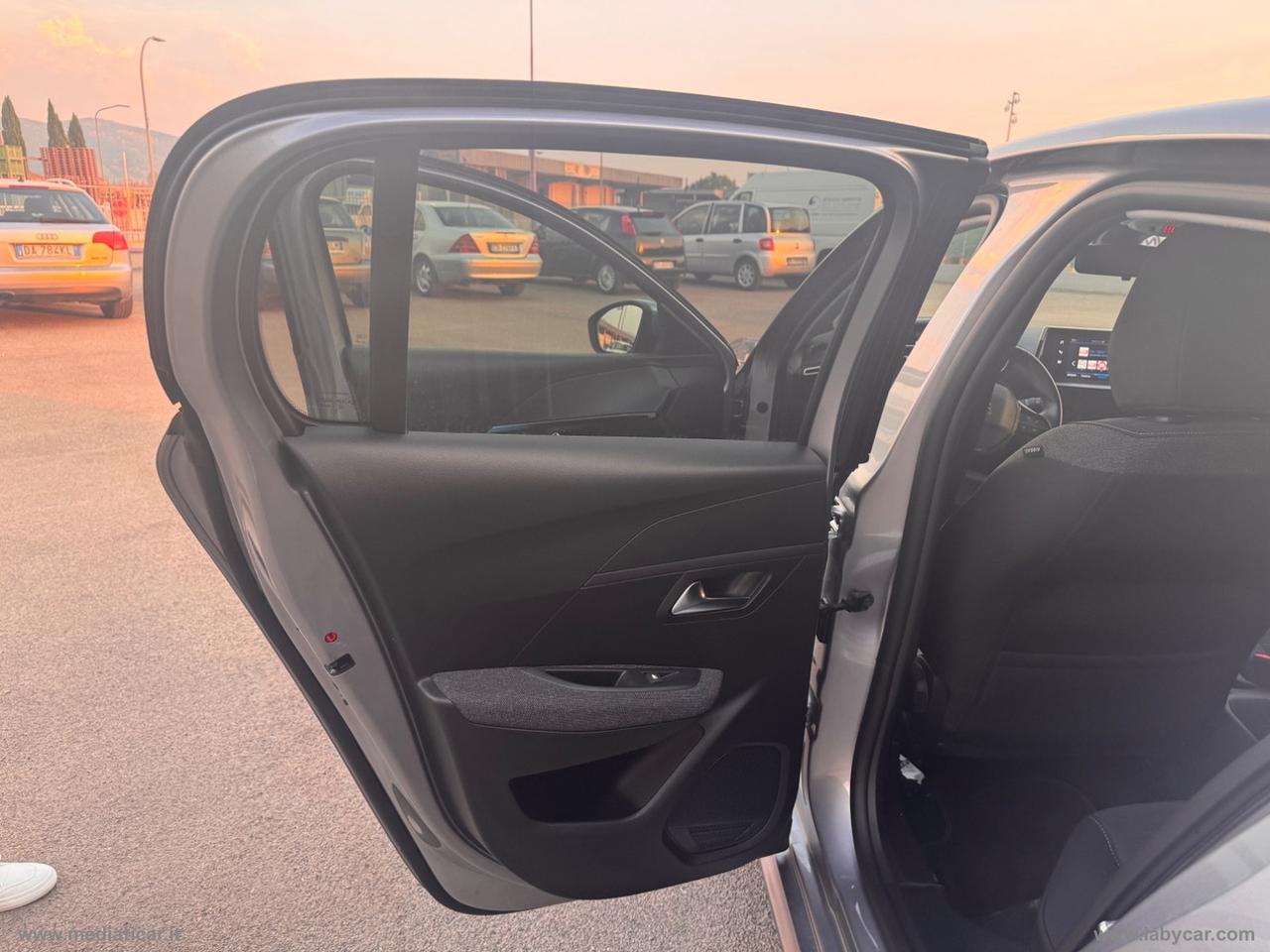PEUGEOT 208 PureTech 82 5p. Active