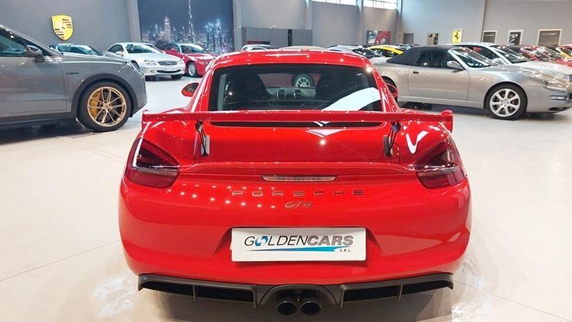 Porsche Cayman GT4 solo 680 Km