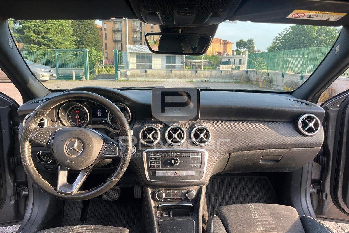 MERCEDES A 180 d Automatic Sport