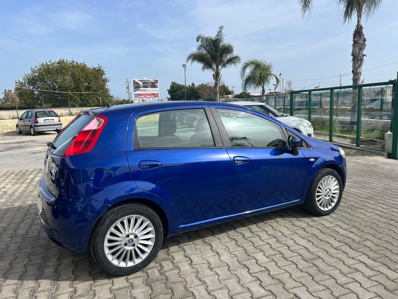 Fiat Punto 1.3 MJT II 75 CV 5 porte Lounge