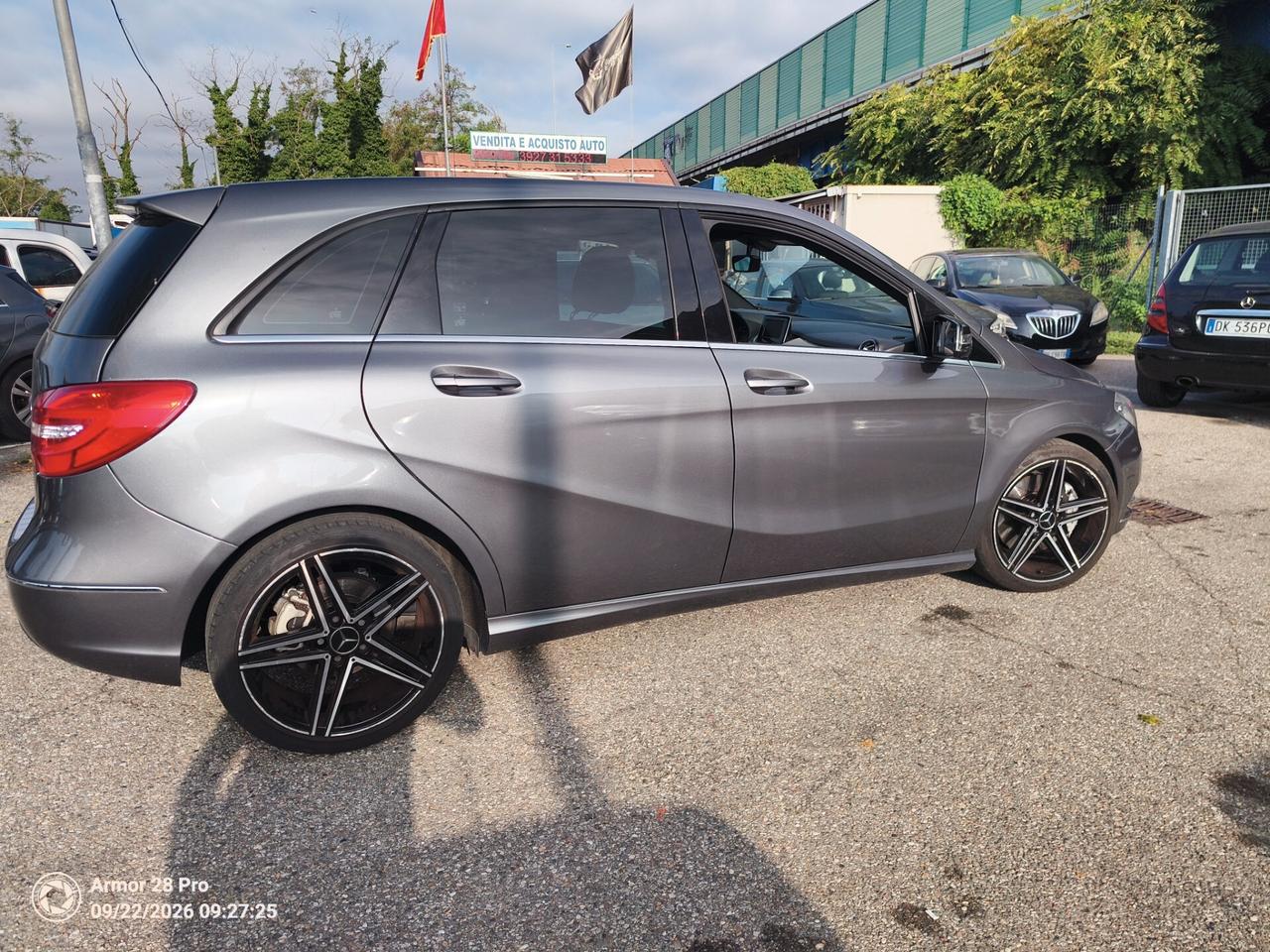 Mercedes-benz B 180 BlueEFFICIENCY Premium