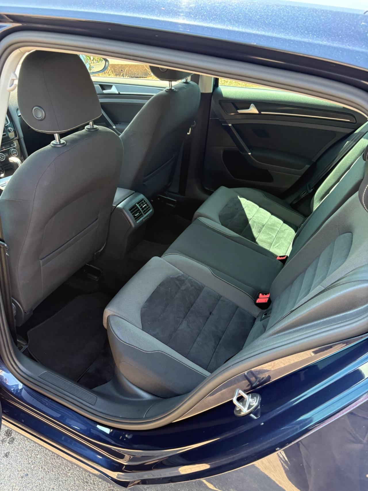Volkswagen Golf 1.6 TDI 110 CV DSG 5p. Highline BlueMotion Technology