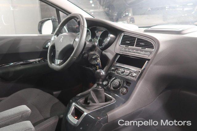 PEUGEOT 5008 5008 1.6 Hdi 115cv Allure