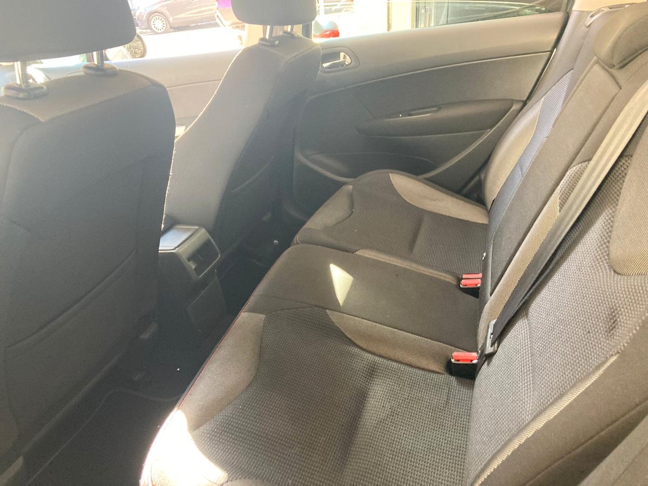 Peugeot 308 1.6 HDI - PERFETTA - 2018