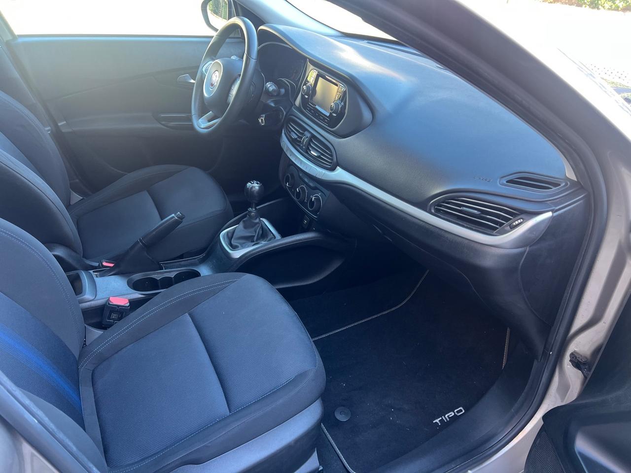 Fiat Tipo 1.4T-Jet 120cv 5 porte Sport