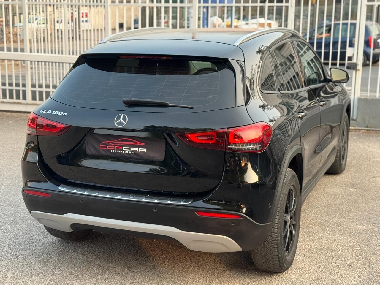 Mercedes-benz GLA 180 d Automatic Sport 2021