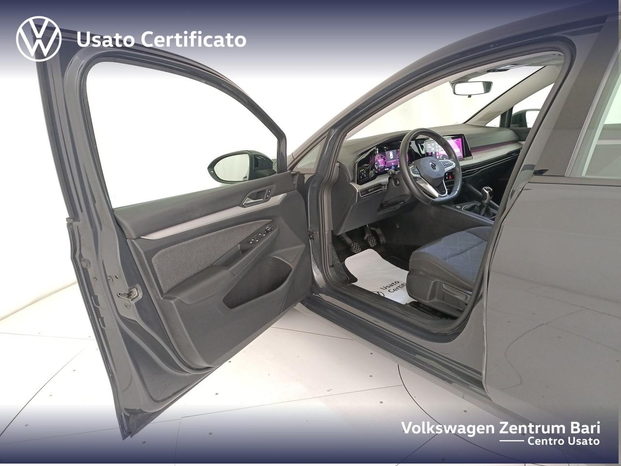 Volkswagen Golf 2.0 tdi life 115cv