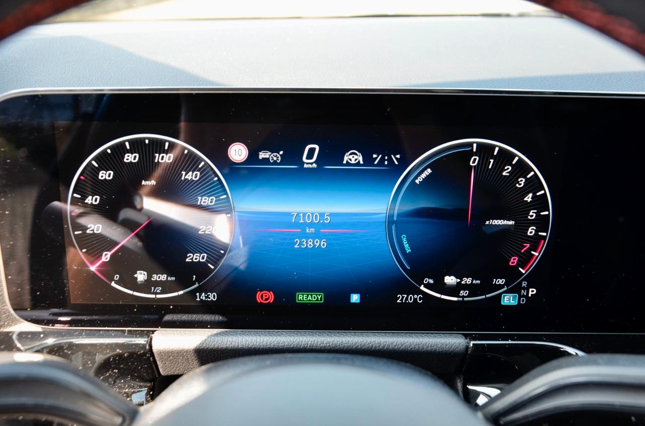 MERCEDES-BENZ GLA 250e PHEV PLUG IN AMG LINE EDITION 218cv AUTO, UNICOPROPRIETARIO, EURO 6E, UFF ITALIANA, SERVICE MERCEDES, FULL LED, RETRO 360°, PERMUTE
