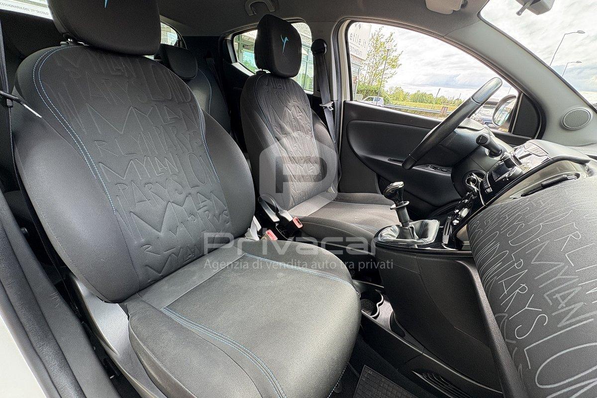 LANCIA Ypsilon 0.9 TwinAir 85 CV 5 porte Metano Ecochic Gold