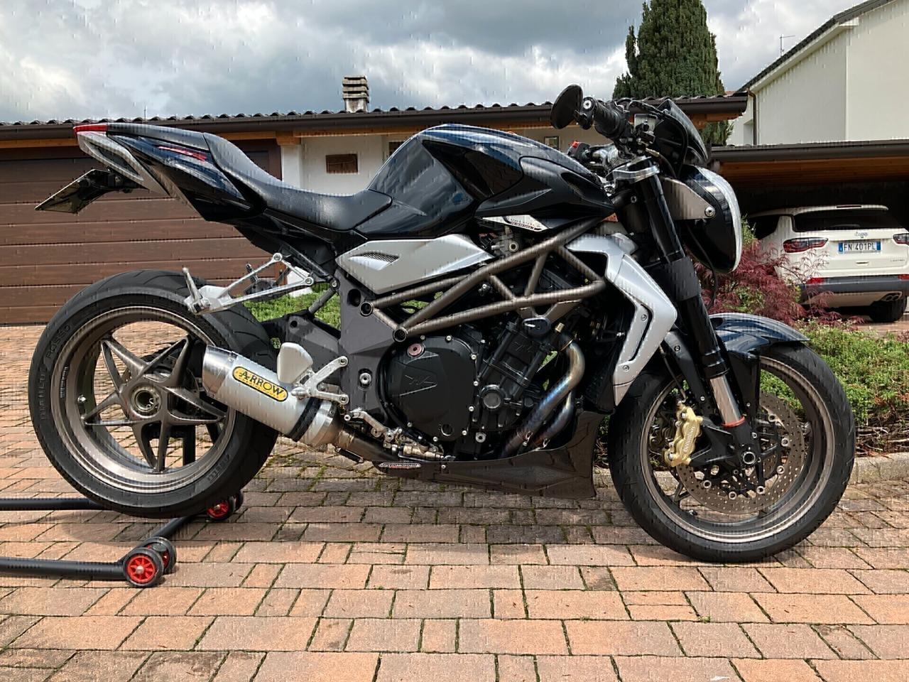 Mv Agusta Brutale 990 R