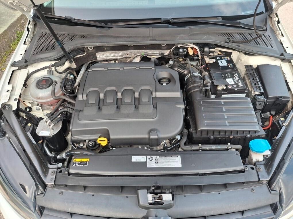 Volkswagen Golf 7.5 2.0 TDI 150cv DSG 12/2019