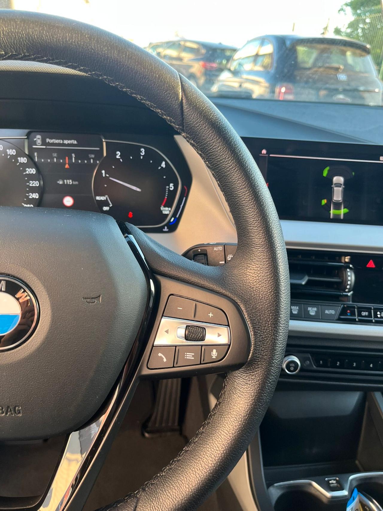 Bmw 116 116d 5p. Business Advantage