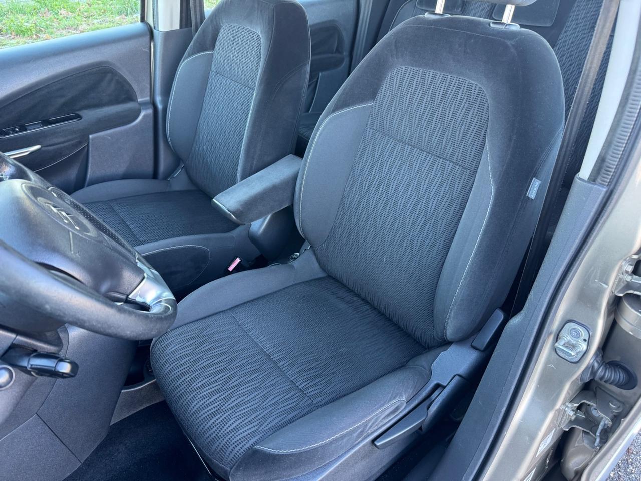 Citroen C3 Picasso tagliandata anche per neopatentati