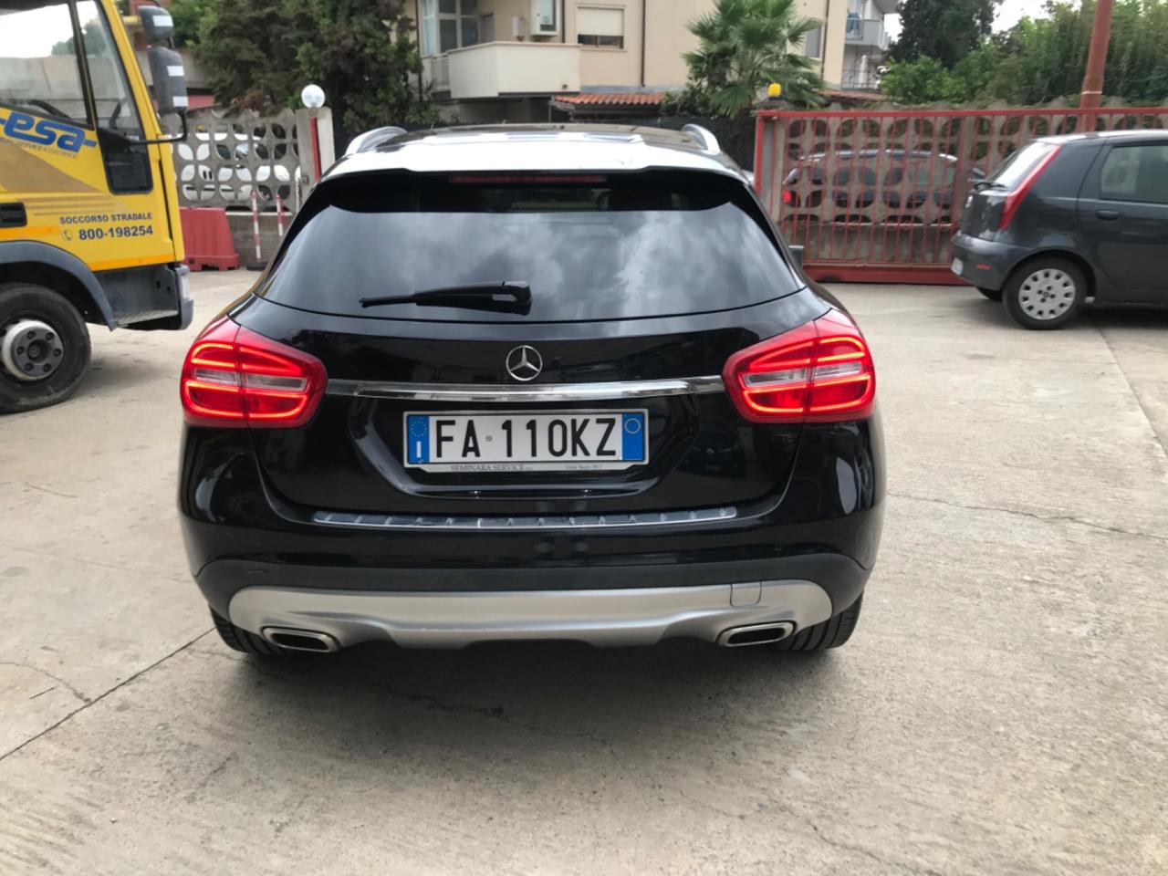 Mercedes-benz GLA 180 GLA 180 d Premium