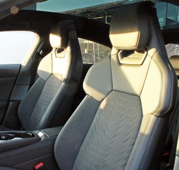 Audi E-tron GT quattro