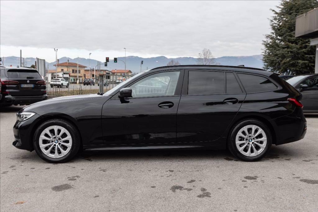 BMW 318d Touring Business Advantage auto del 2020