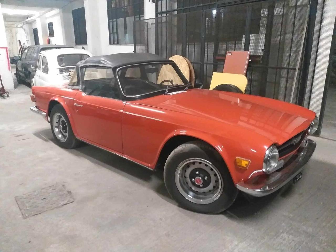 Triumph TR6 iniezione overdrive