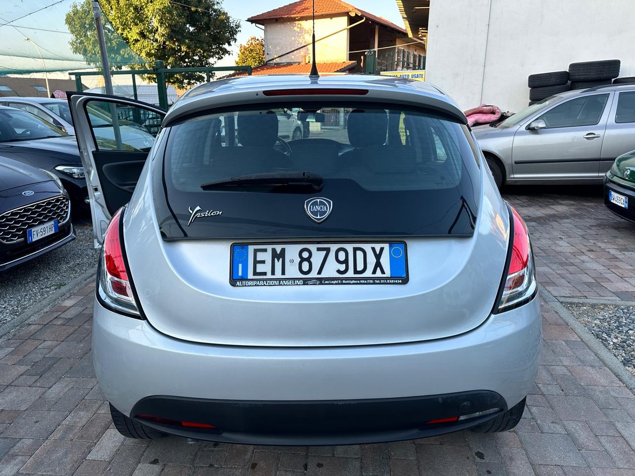 Lancia Ypsilon 1.2 69 CV 5 porte GPL Ecochic Gold