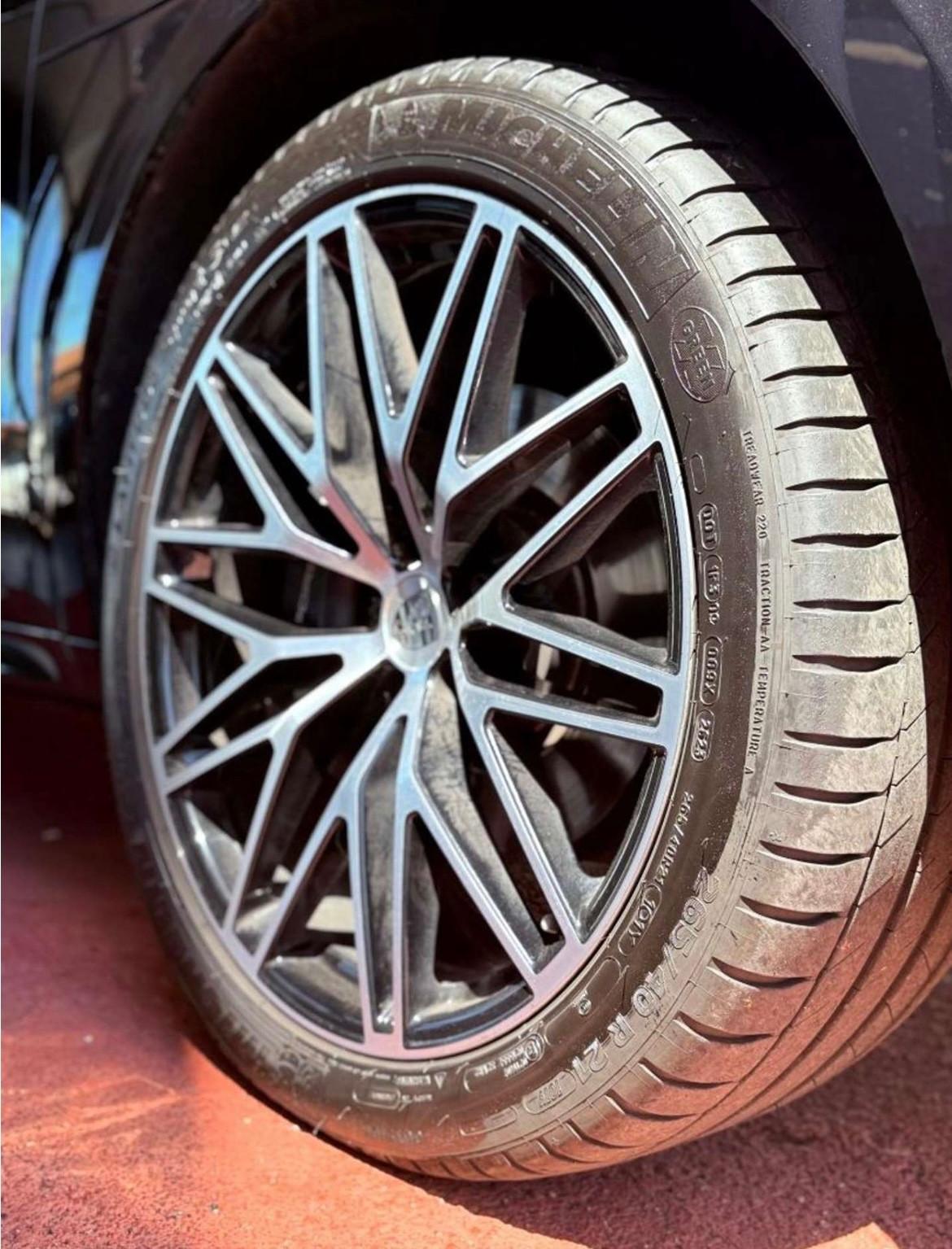 Porsche Macan SPORT CHRONO PASM SEDILI VENTILATI 21 PANORAMA