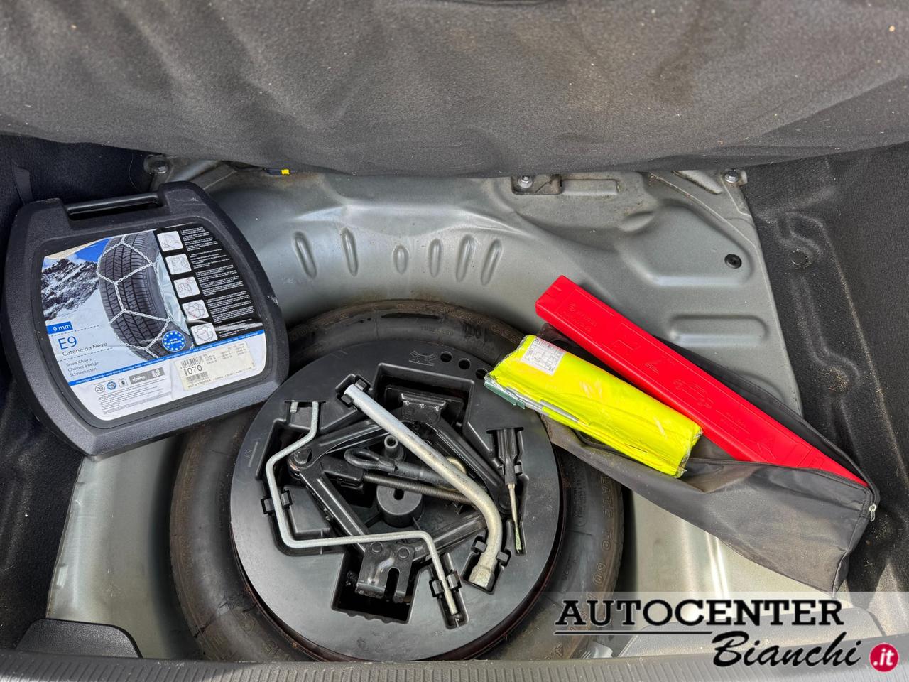 Peugeot 207 5 Porte 207 5p 1.6 hdi 8v Millesim 200