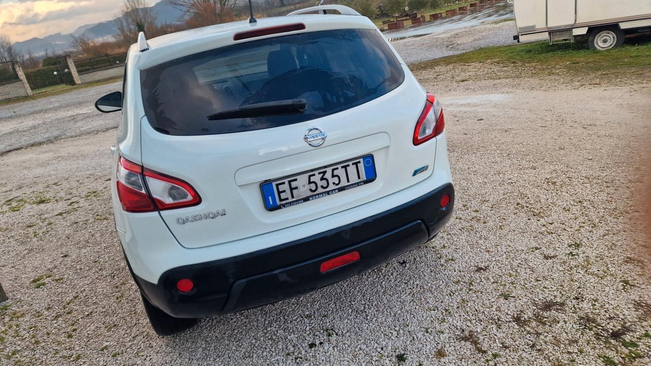 Nissan Qashqai 1.5 dCi DPF Tekna - 2011
