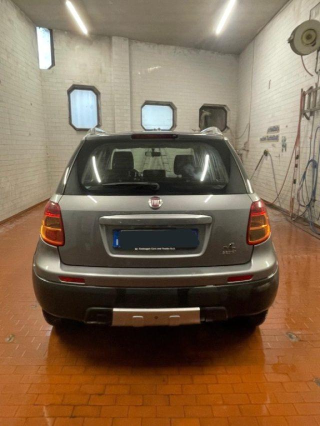 FIAT Sedici 2.0 MJT 16V DPF 4x4 Emotion