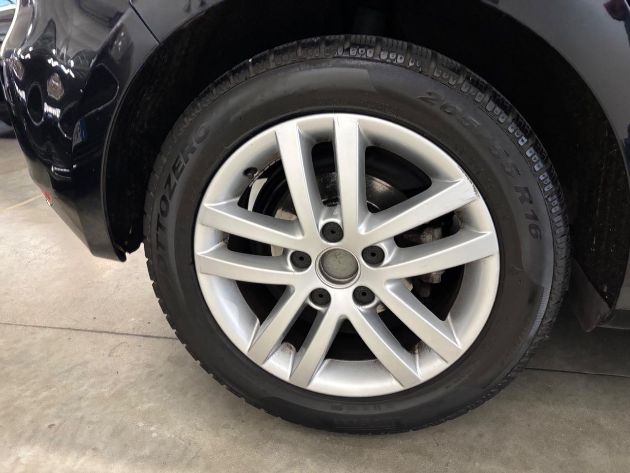 Volkswagen Golf 1.6 TDI Highline |OK NEOPATENTATI |