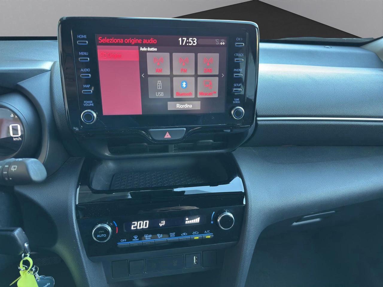 Toyota Yaris Cross 1.5h Active fwd 115cv e-cvt