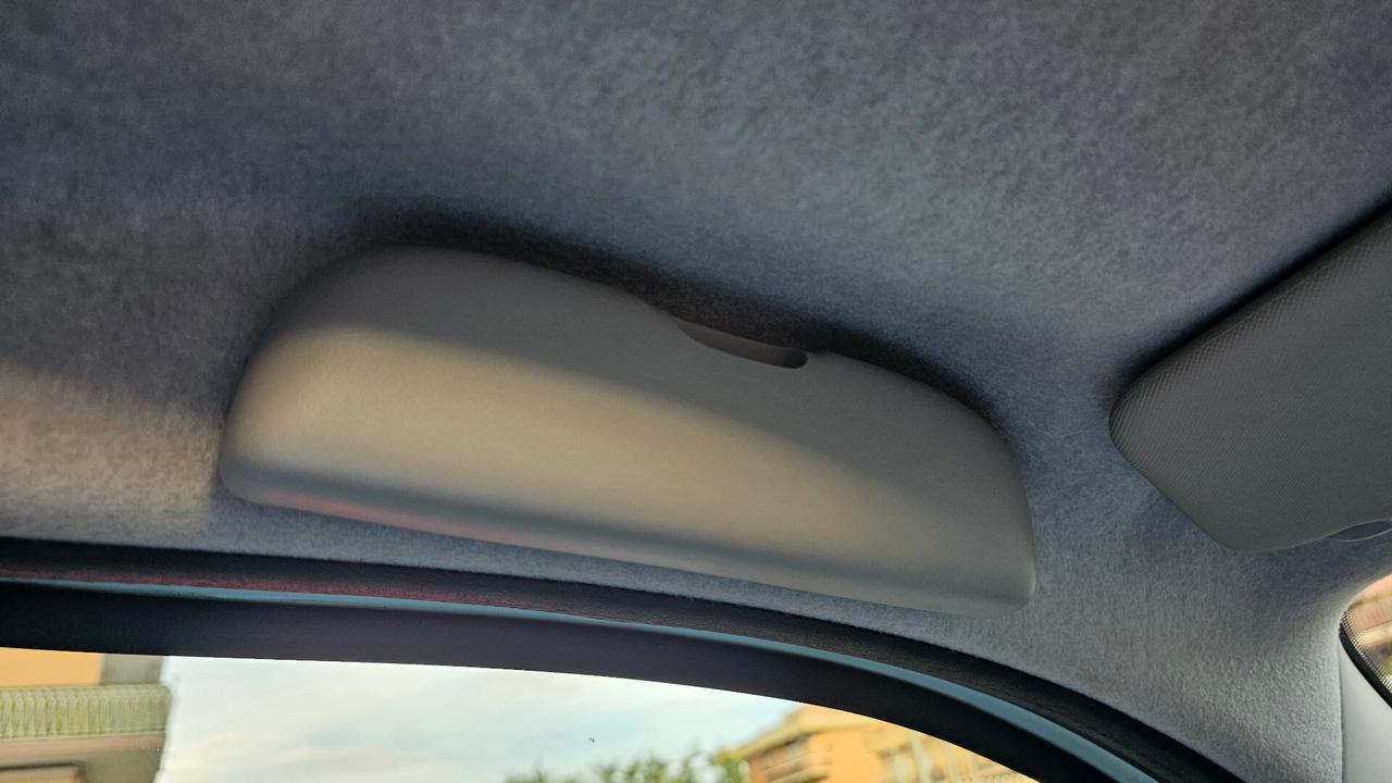 Renault Twingo CABRIO SCe Stop&Start La Parisienne UNIPRO CARVERTICAL