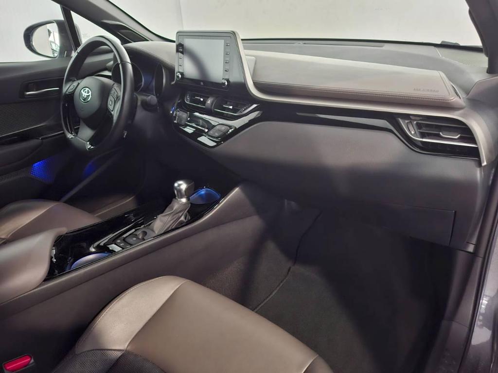 Toyota C-HR 1.8 Hybrid Lounge E-CVT