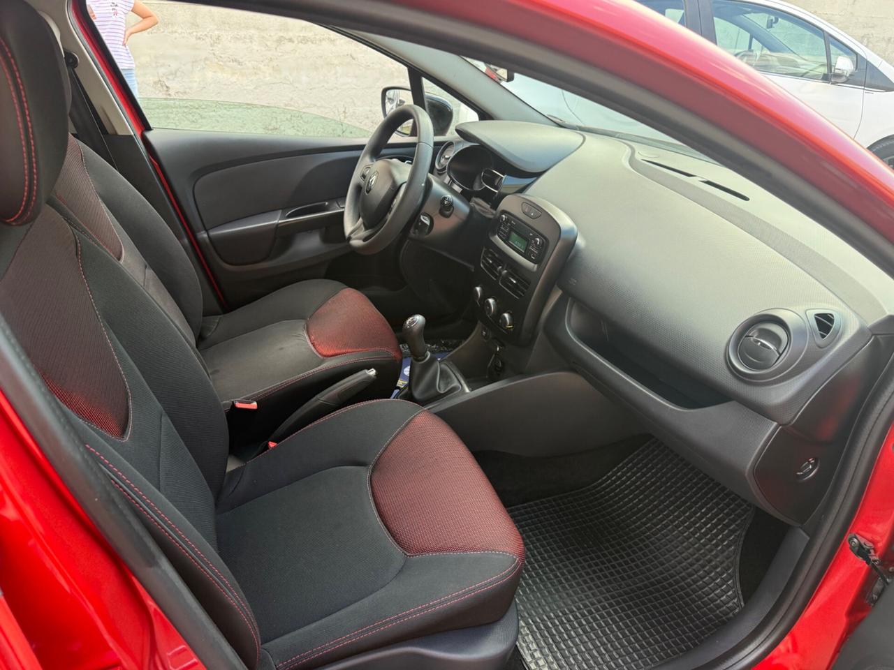 Renault Clio 1.2benzina km69.000 - 2014