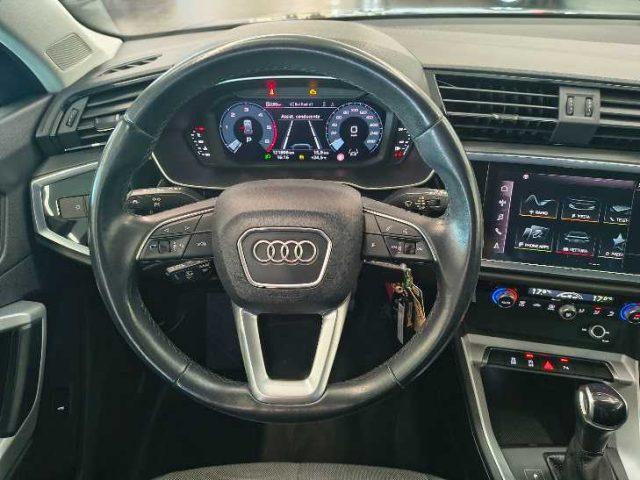 AUDI Q3 35 TDI quattro S tronic Business