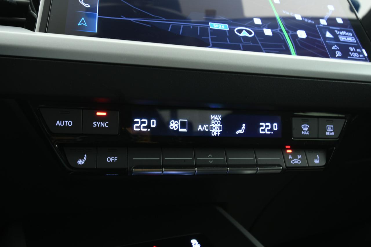 AUDI Q4 Sportback e-tron 40 CAMERA+ACC+APP CONNECT