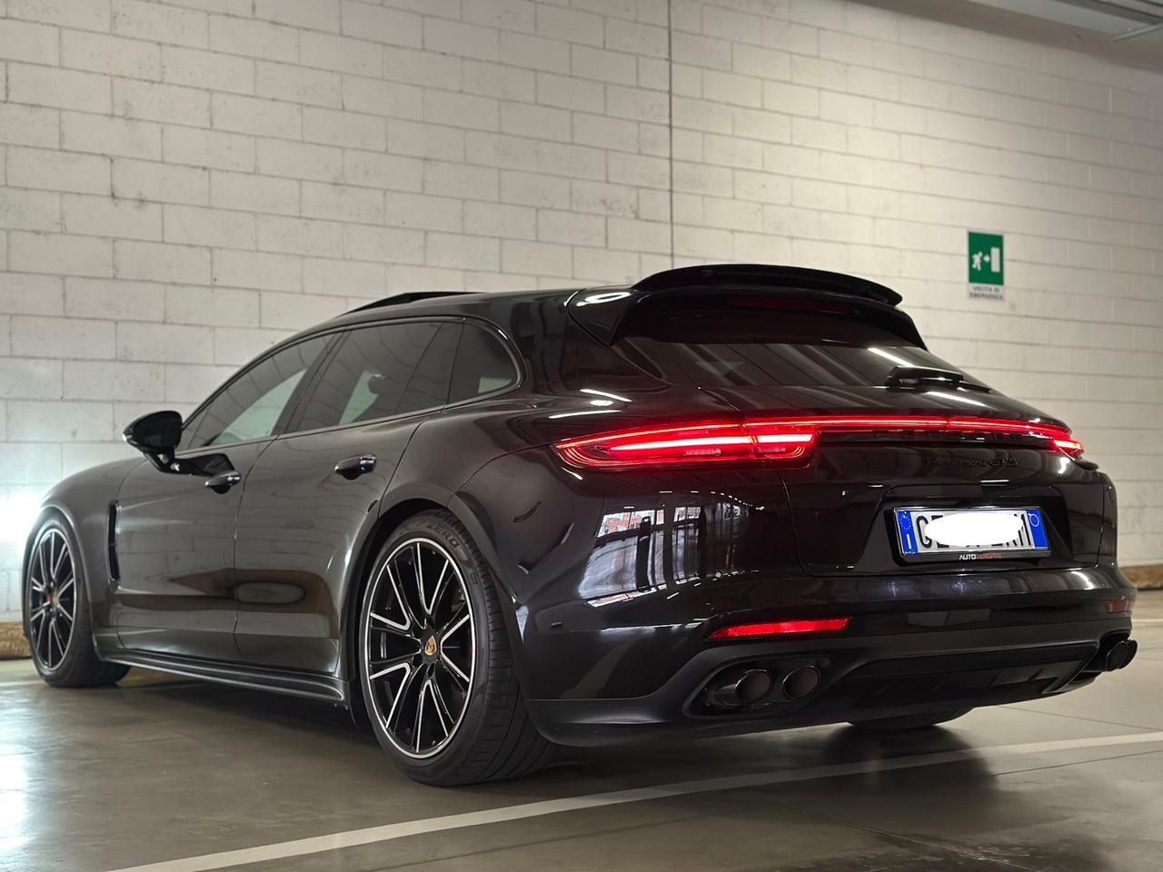 Porsche Panamera 4.0 GTS Sport Turismo