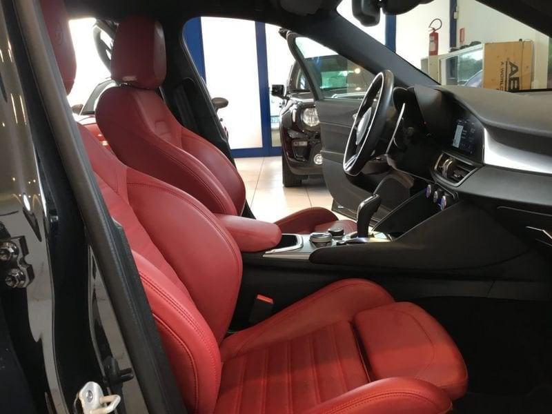 Alfa Romeo Giulia 2.0 Turbo 280 CV AT8 AWD Q4 Veloce MY23