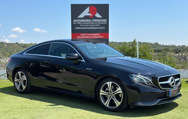 MERCEDES-BENZ E 220 d Auto Sport (Navi/Retro/Led/Pelle)