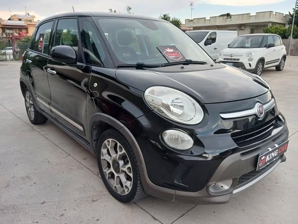 Fiat 500L 1.3 Multijet 95 CV Trekking tetto panoramico sensori automatica garanzia