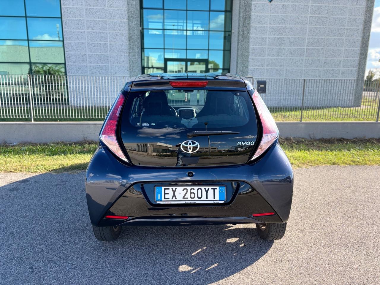 Toyota Aygo 1.0 benzina 2014 5 porte