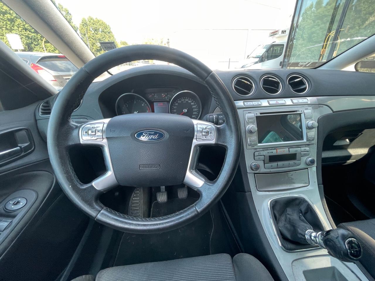 Ford S-Max 2.0 TDCi 140CV DPF LEGGI ANNUNCIO