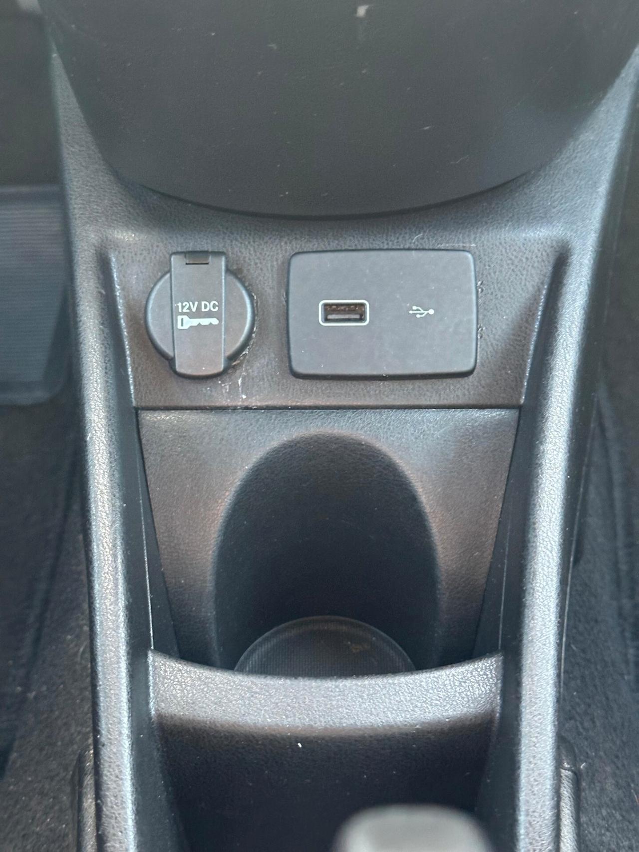 Lancia Ypsilon 1.0 FireFly 5 porte S&S Hybrid Ecochic Gold