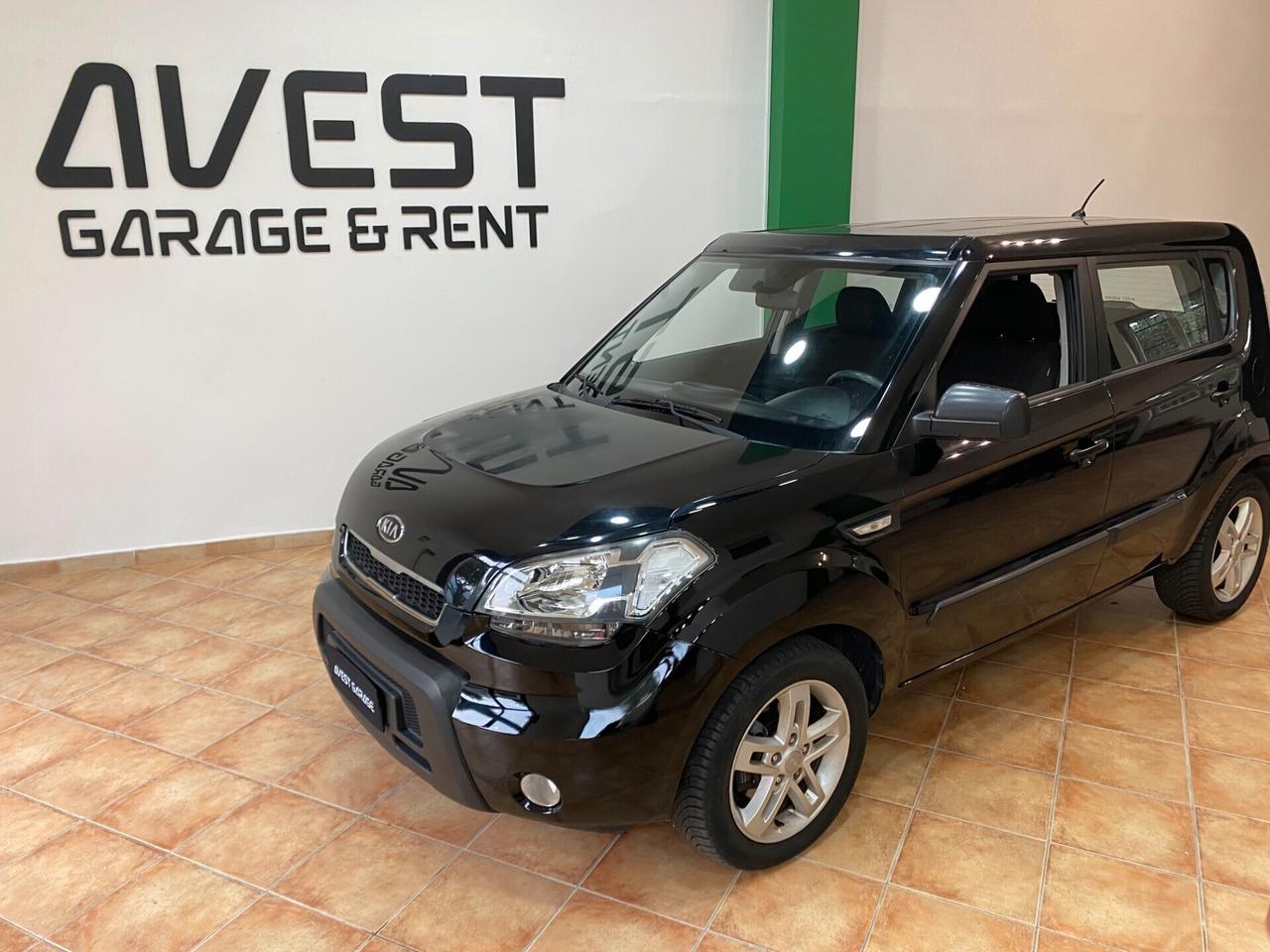 Kia Soul 1.6 CRDi VGT Cool Urban Shark