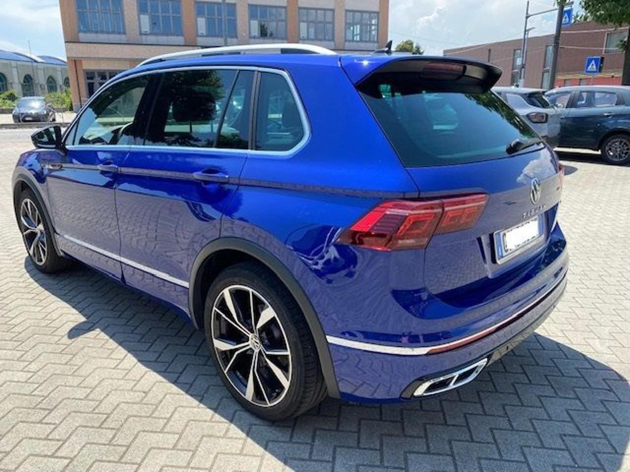 Volkswagen Tiguan 2.0 TDI 200 CV DSG Tetto 4MOTION R-Line